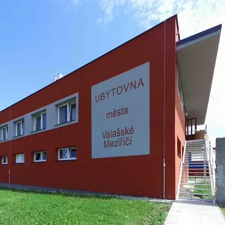 Valmez Проживание в семье